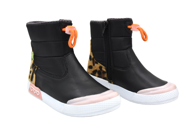 Dudino Teddy Fermuarlı Termo Kaymaz Taban Çocuk Bot SİYAH BEYAZ